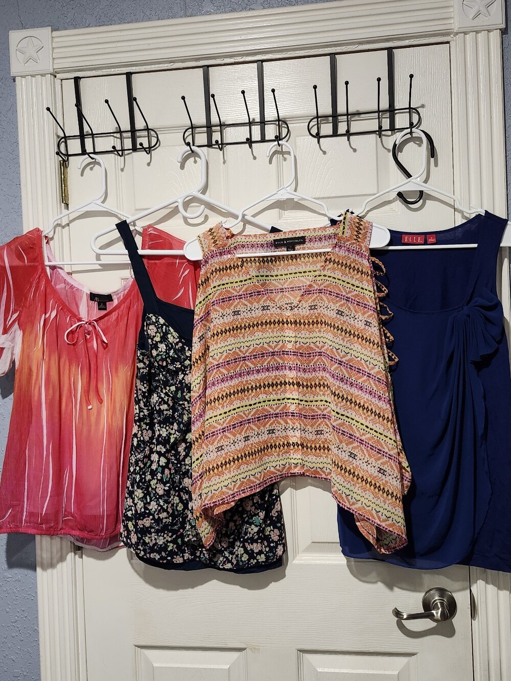4 Women's Tops Size Medium Bundle